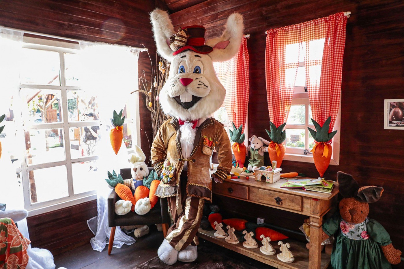 Casa do Pascoalino – Visite o Coelho da Páscoa em sua casa