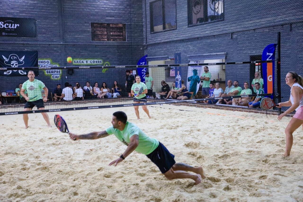 Mais de 100 atletas participam do 1° ChocoBeach Tennis no Curta Sports